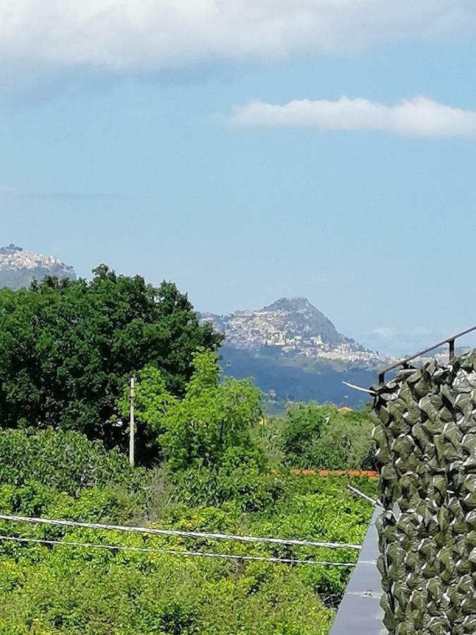 Casa Jolie Fiumefreddo di Sicilia Exterior foto